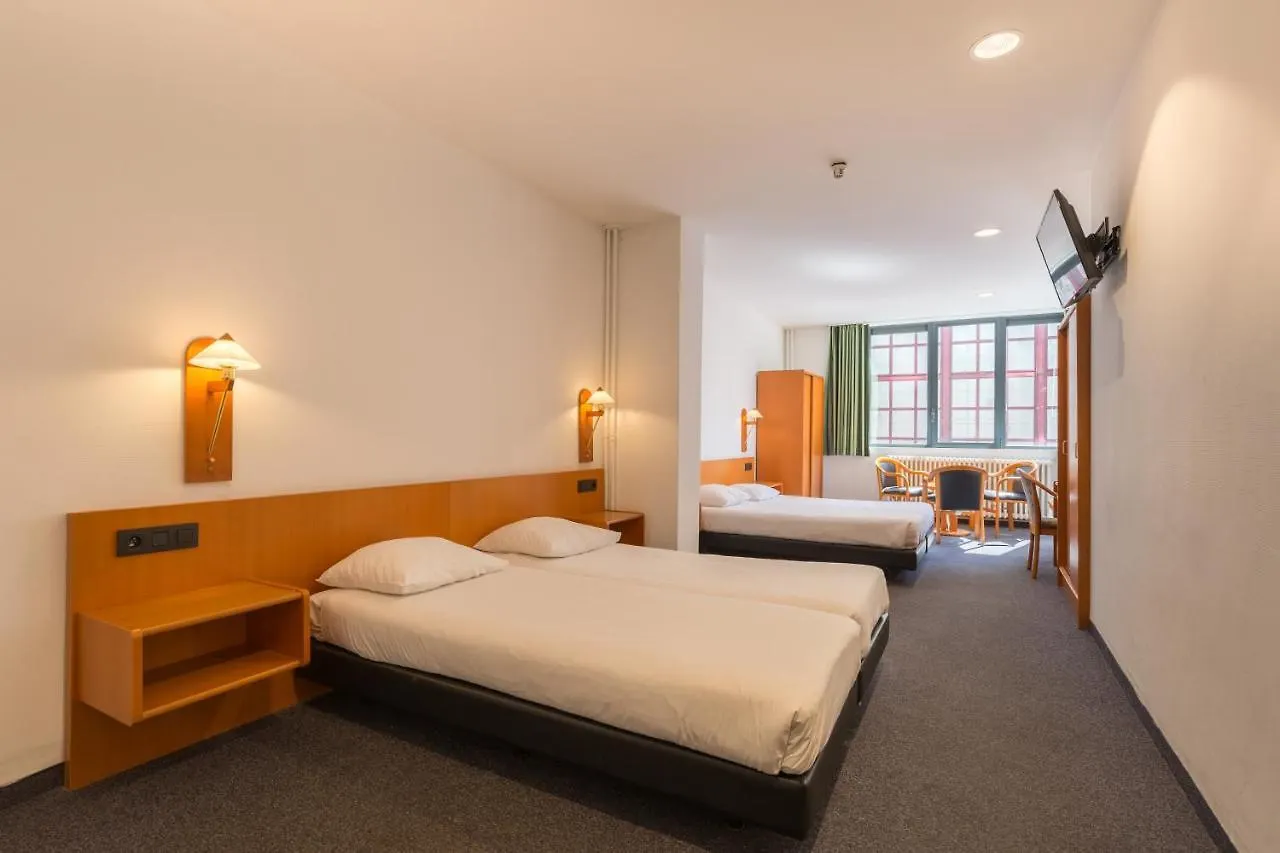 A&O Antwerpen Centraal Hotel Antwerp