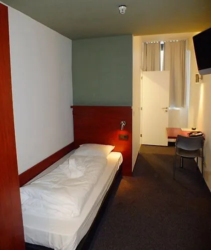 A&O Antwerpen Centraal Hotel Antwerp