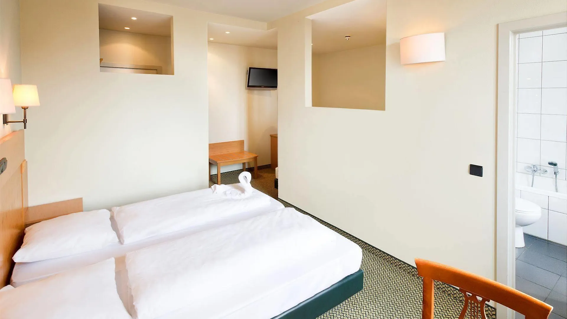 A&O Antwerpen Centraal Hotel Antwerp